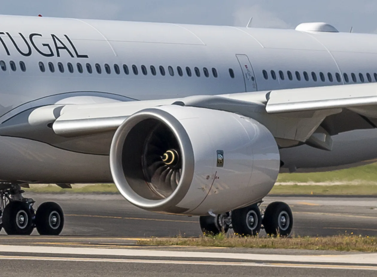 Airbus A330-900