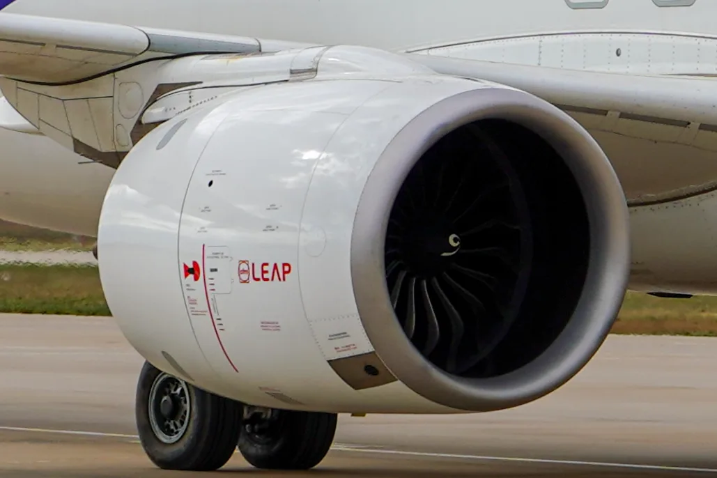 ​中国商飞C919（B-001C）在锡林浩特机场测试