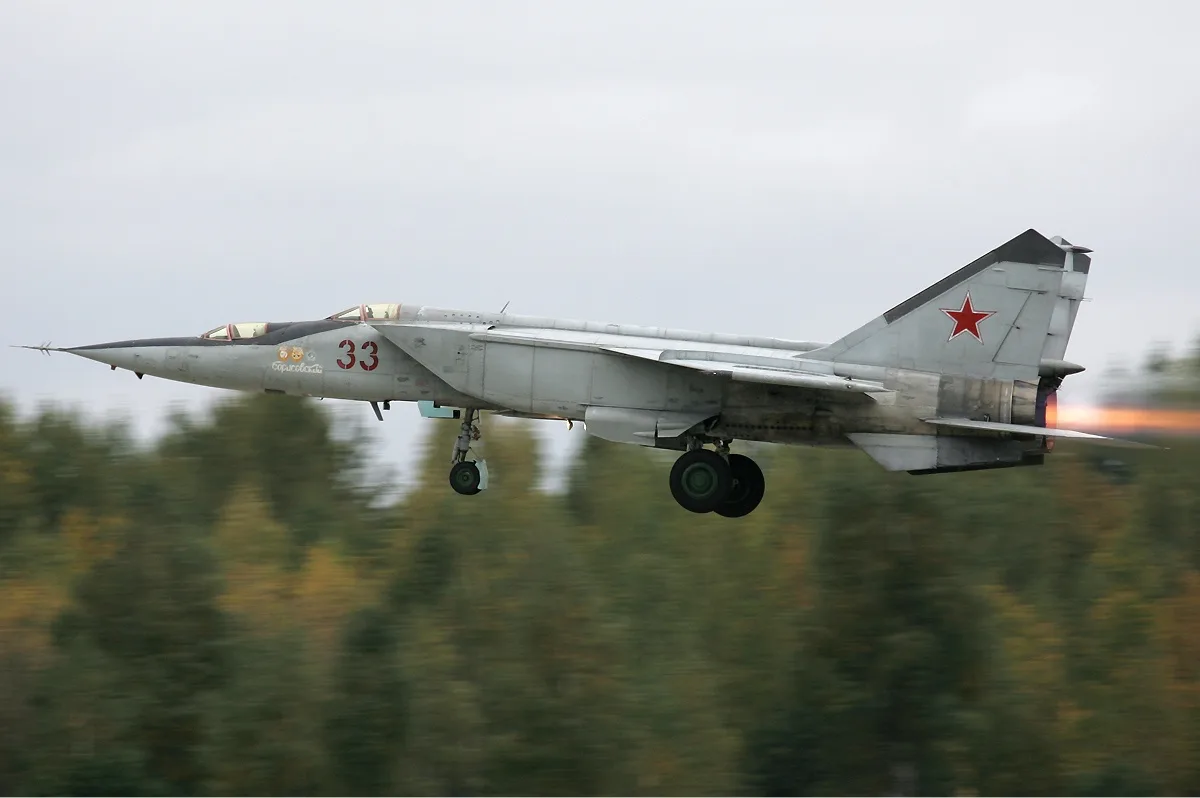 Russian Air Force MiG-25RU