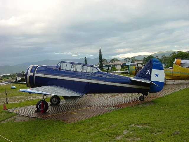 North American Aviation NA-16