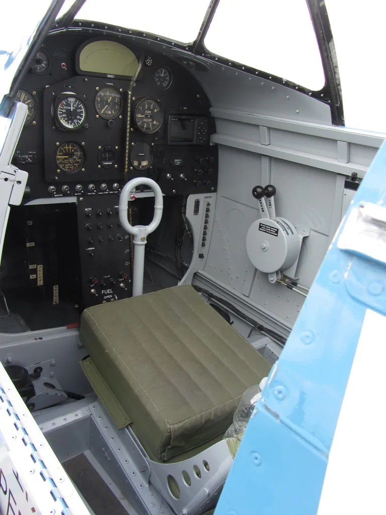 Spitfire Mk26b homebuilt replica instrument panel
