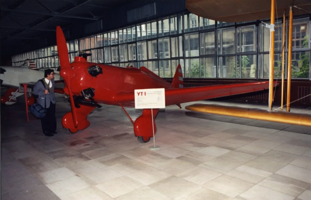 Yakovlev Corporation UT-1